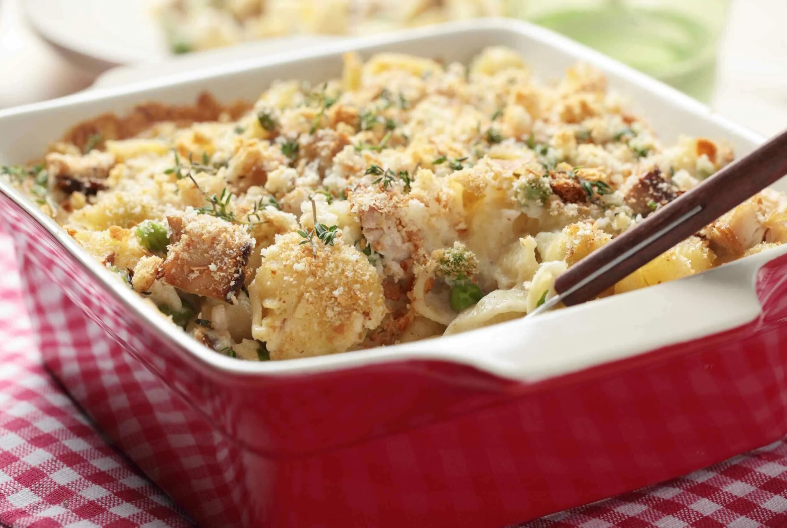 Classic Tuna Noodle Casserole