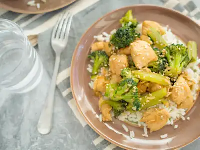 Chicken and Broccoli Stir-Fry-image