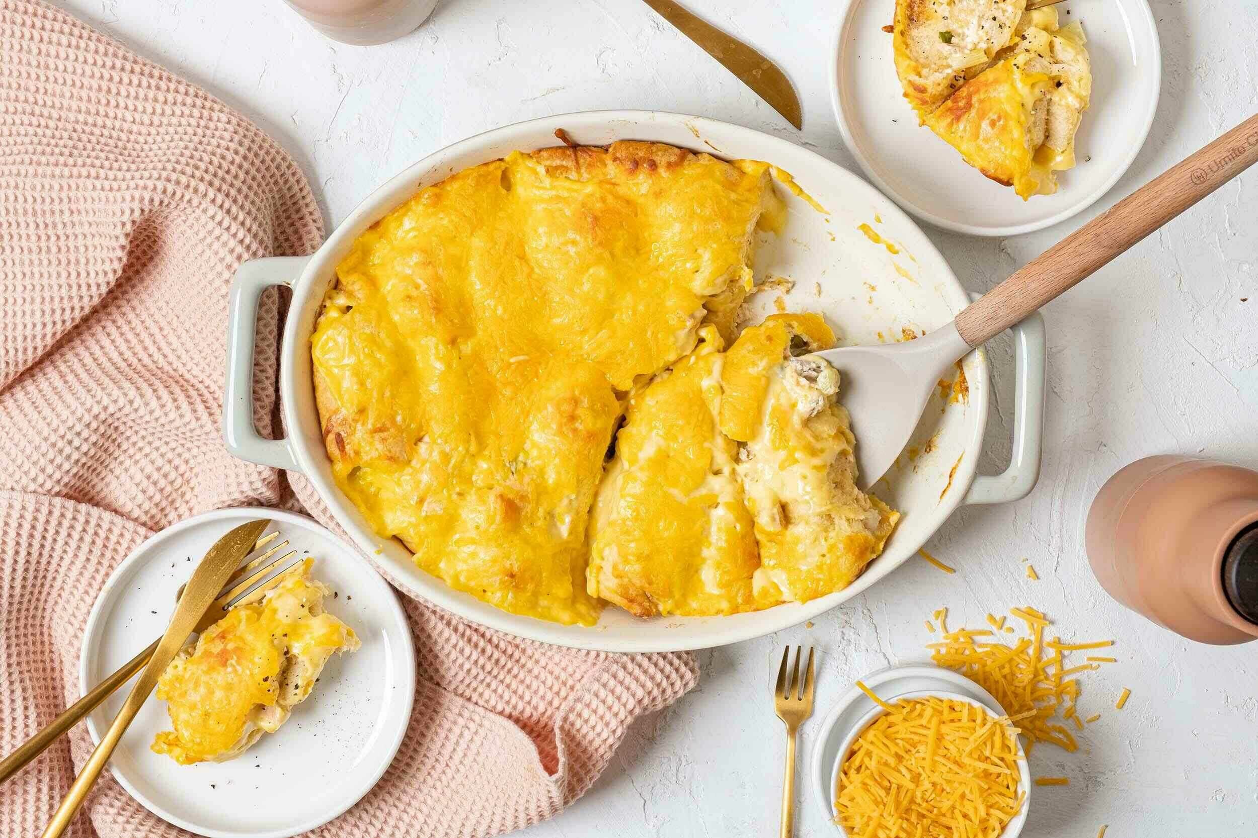 Chicken Crescent Casserole