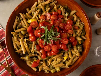 Christmas Pasta Salad -image