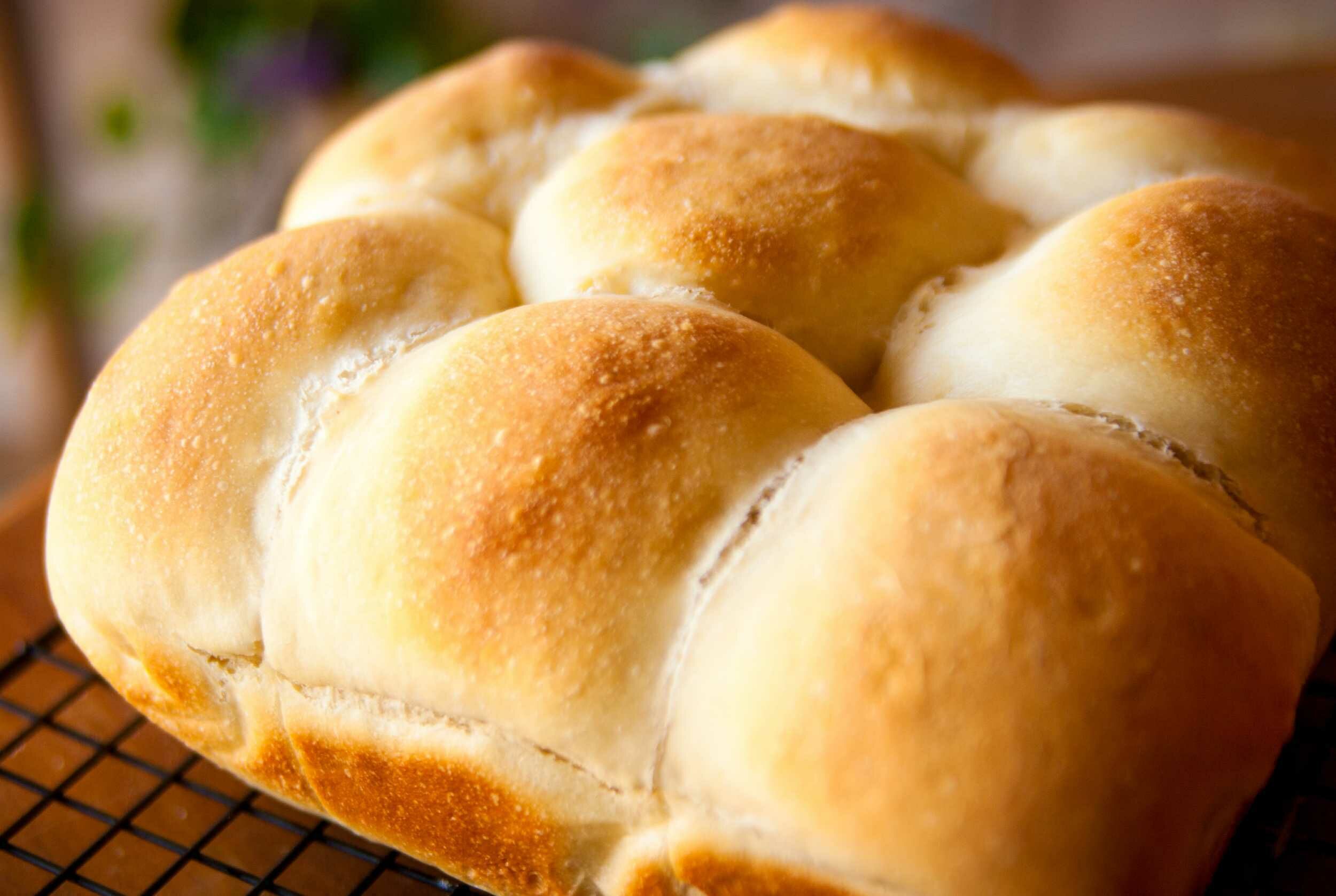 Copycat Texas Roadhouse Rolls