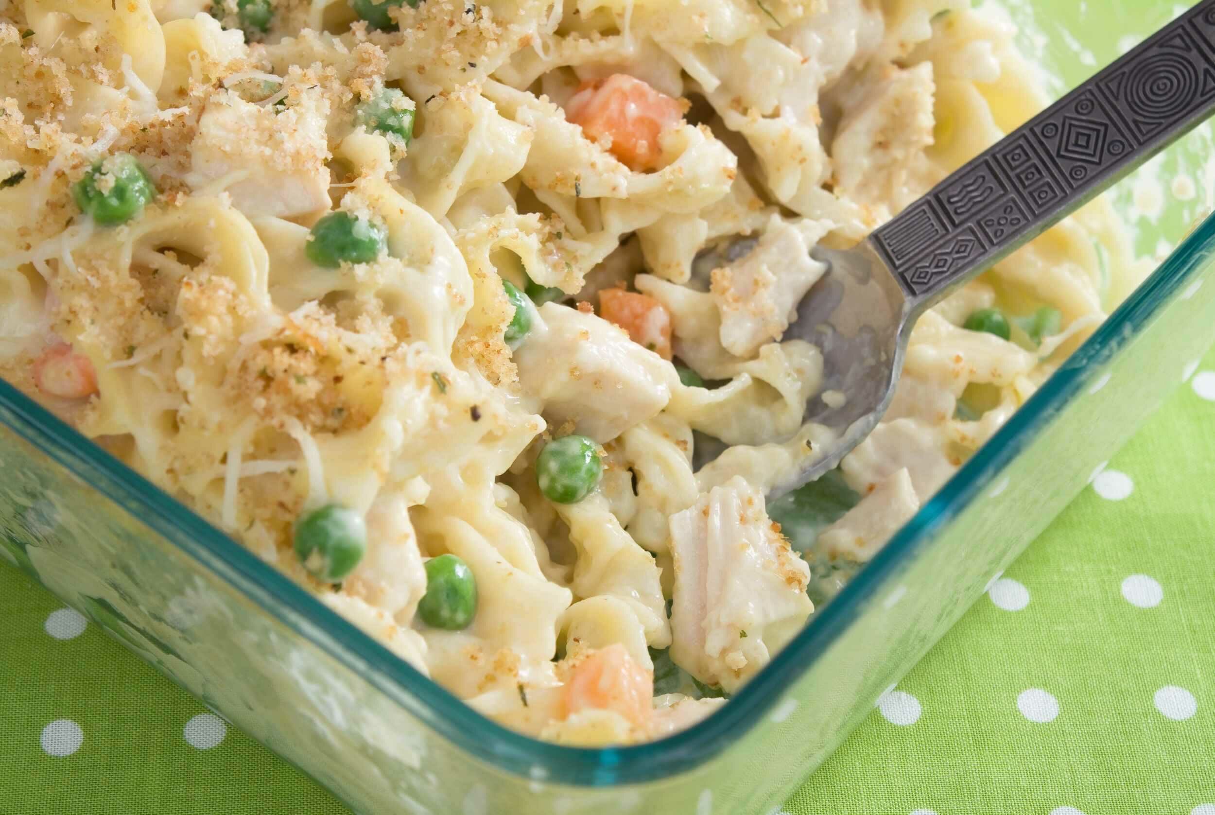 Quick Chicken Noodle Casserole