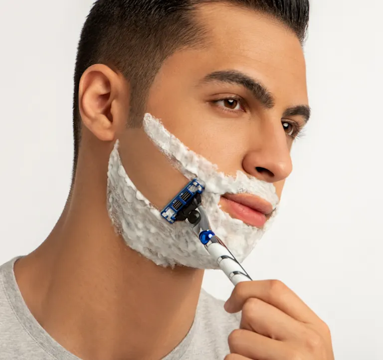 Mach 5 Razor Saudi Mach3 Turbo 3d Motion Men’s Razor | Gillette Saudi Arabia