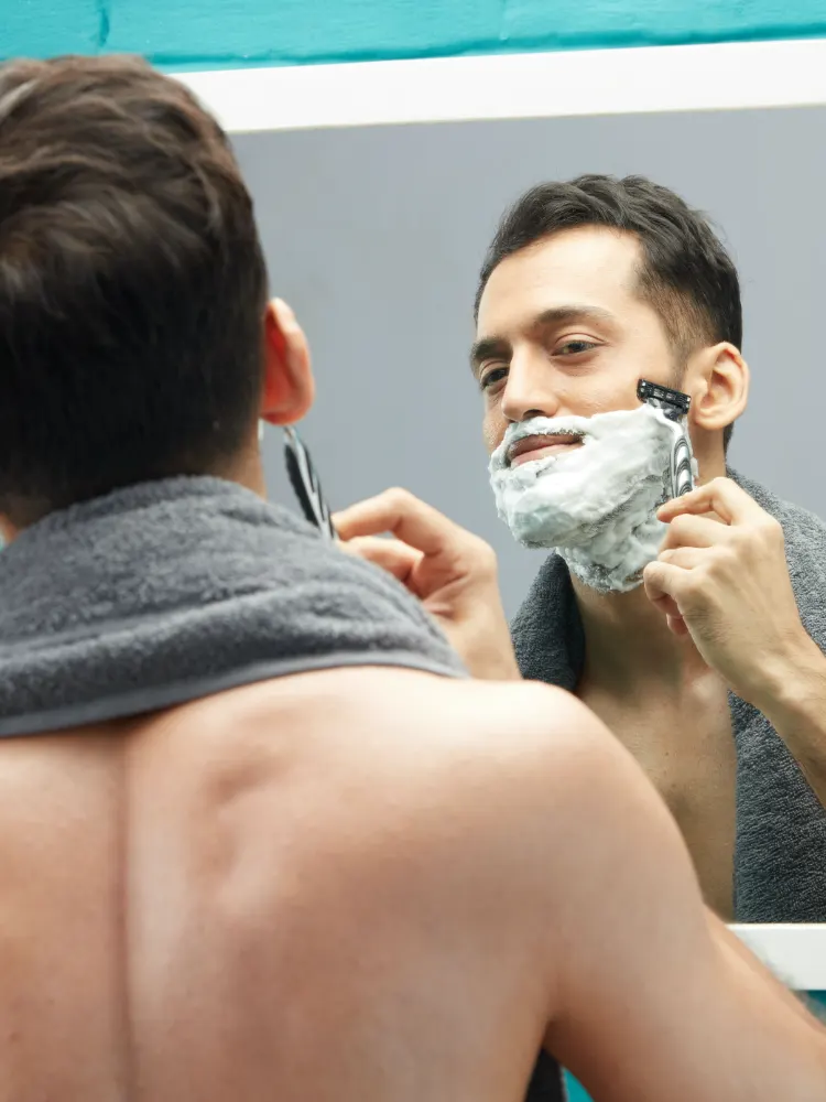 How to clean shave
