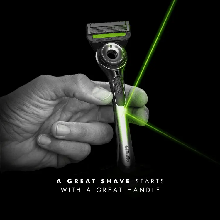 Effortless Shaving with GilletteLabs Razor