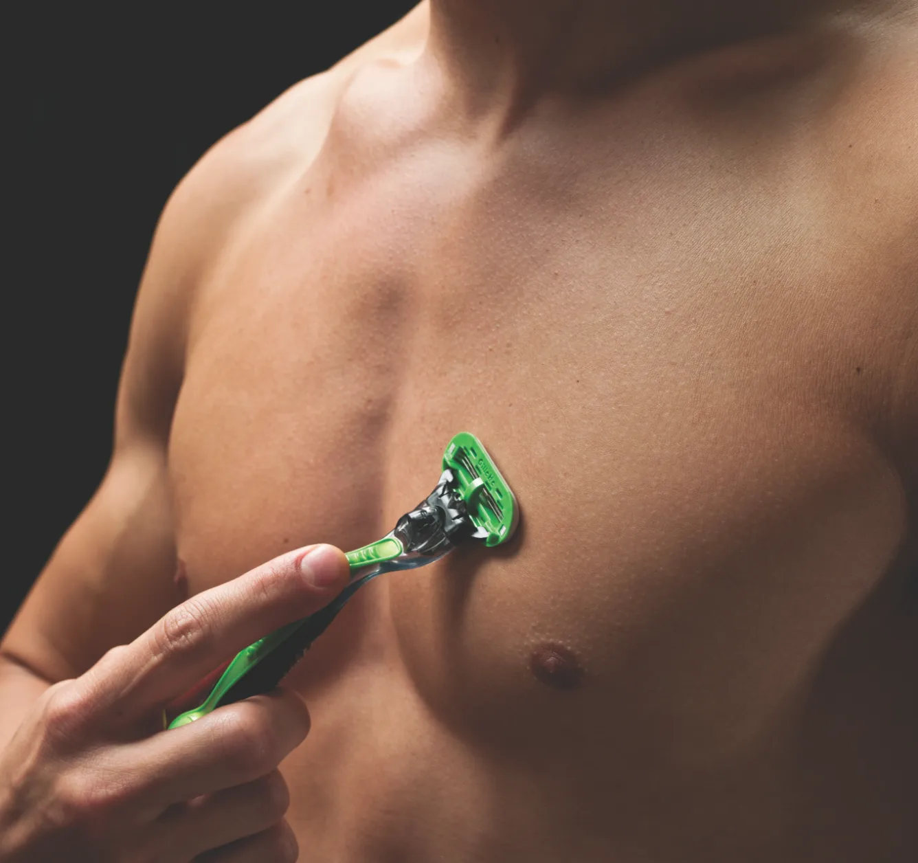 Body razor built for grooming male terrain