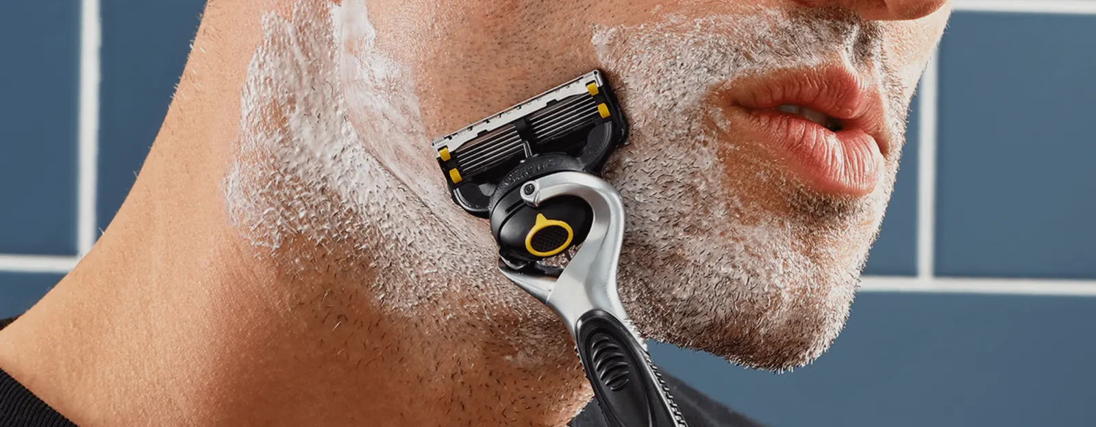 Cómo evitar las erupciones después del afeitado: todo sobre la lubricación