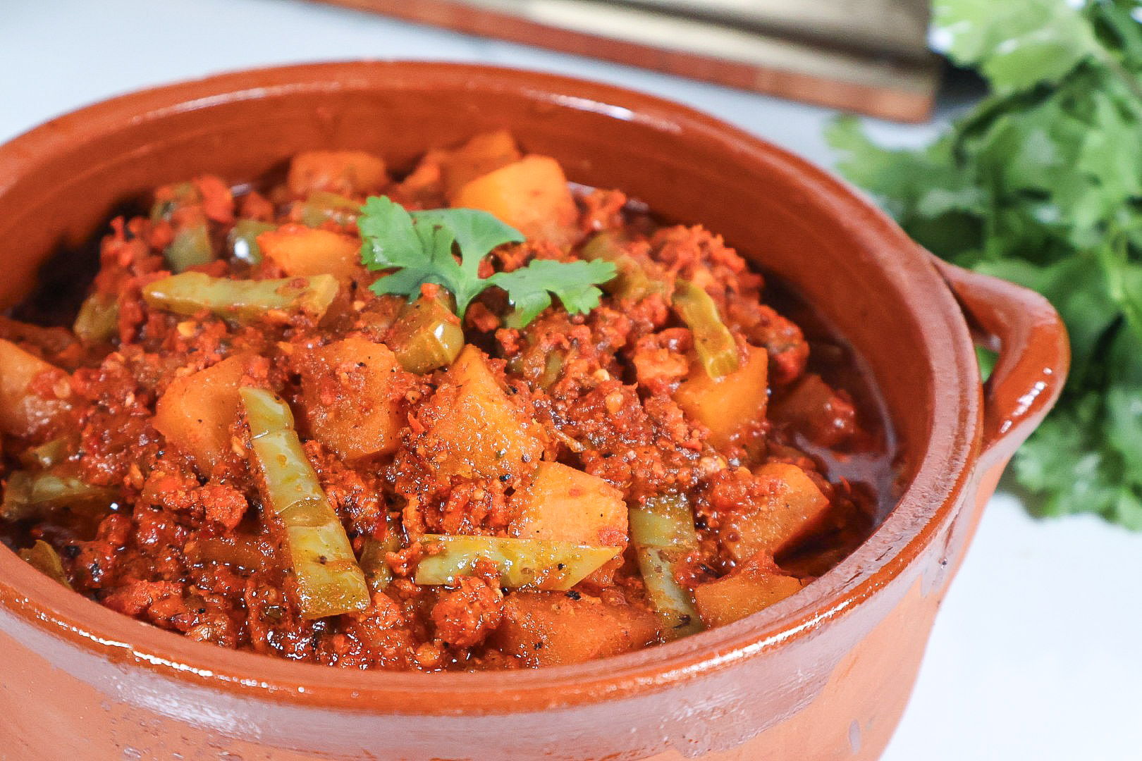 Chorizo con nopales y papas (chorizo with cactus and potatoes)