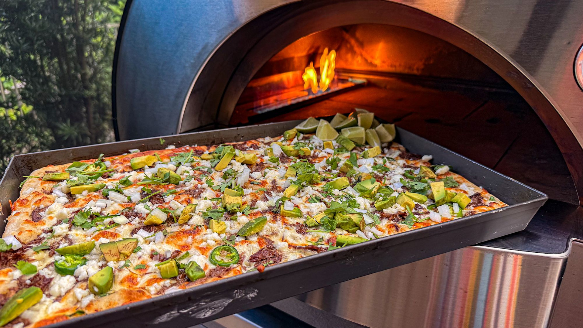 Barbacoa Pizza