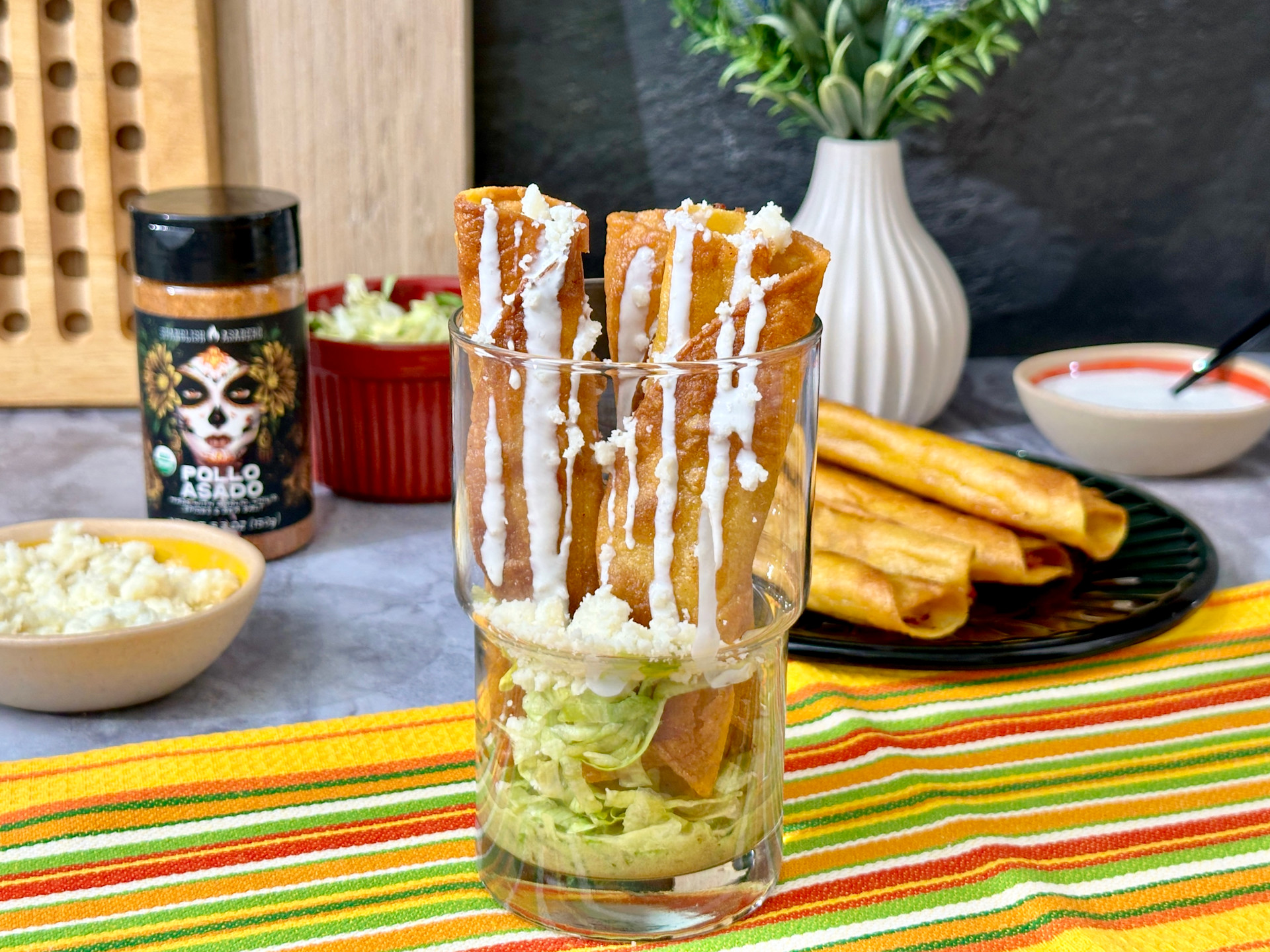 Chicken flauta cups