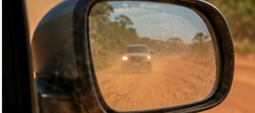  Dust and visibility: adapting your driving