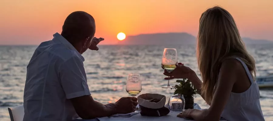 GOÛTER LA CUISINE LOCALE DANS UN RESTAURANT AVEC VUE MER !