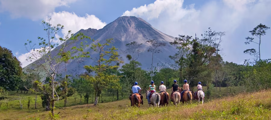 randonnee-cheval-arenal