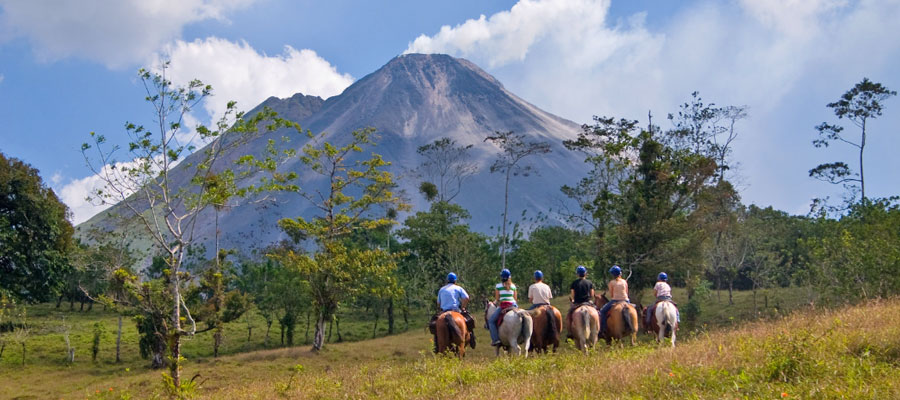 randonnee-cheval-arenal