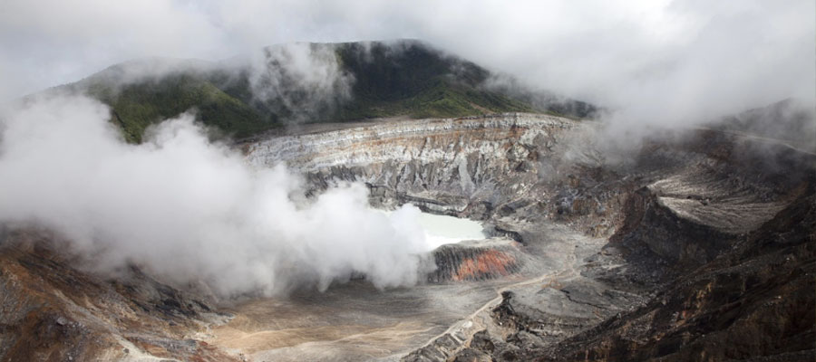 poas volcano eruption