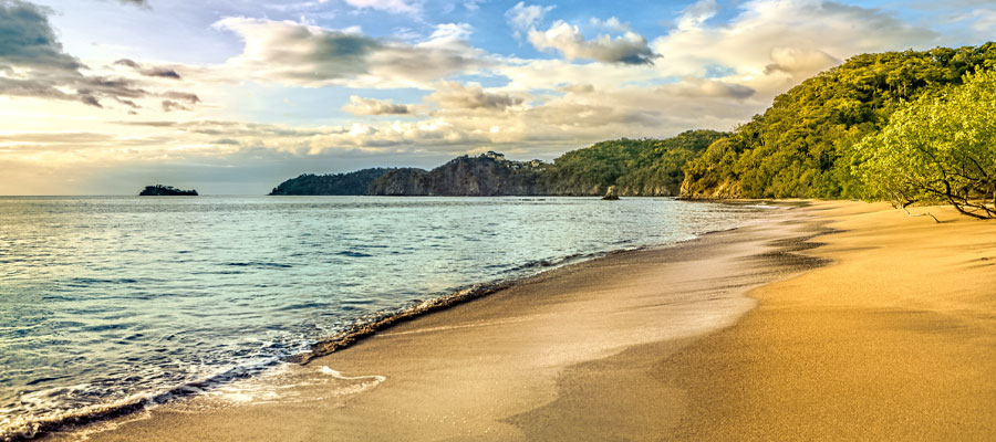 Playa-Prieta-guanacaste-papagayo-bay
