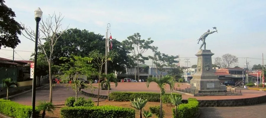 PARQUE JUAN SANTAMARÍA EN ALAJUELA
