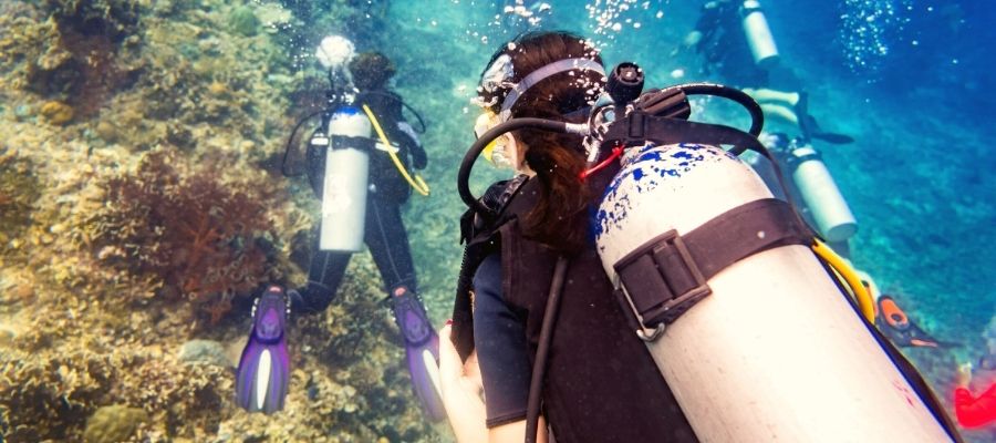 SNORKELING ET PLONGÉE SOUS-MARINE
