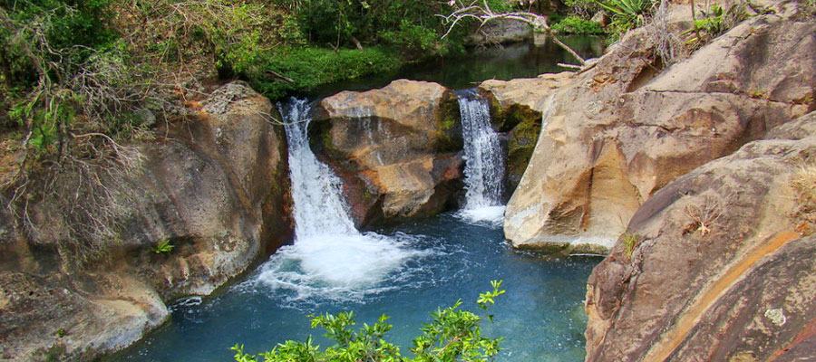nice-waterfalls-rincon-de-la-vieja