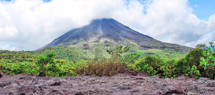 Arenal-volcano-trail