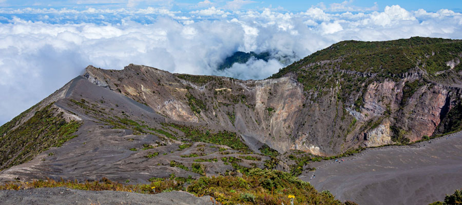 top of irazu volcano