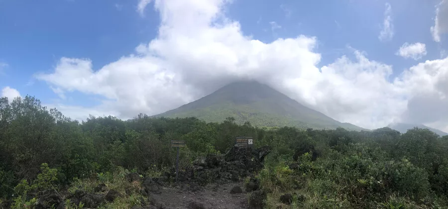 VOLCÁN IRAZÚ