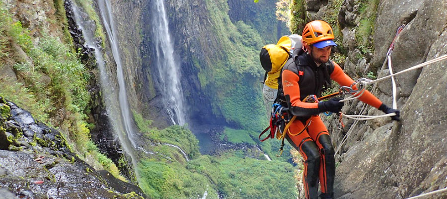 canyoning
