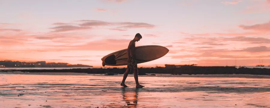 SURFEAR EN GUANACASTE Y LA PENÍNSULA DE NICOYA