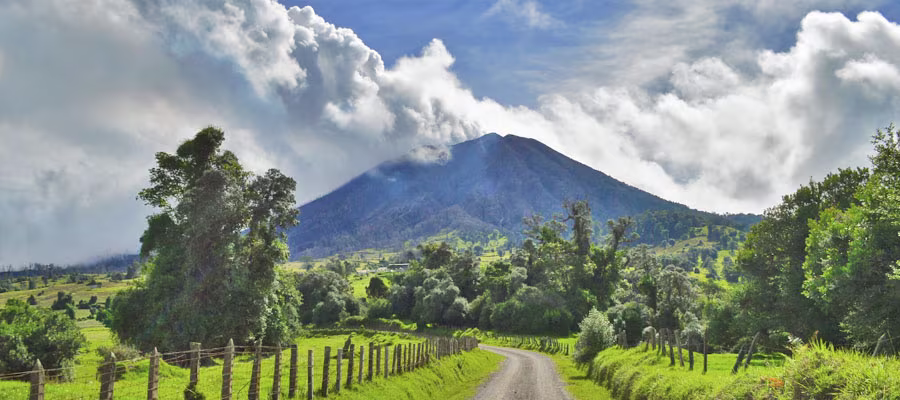 volcan-turrialba2