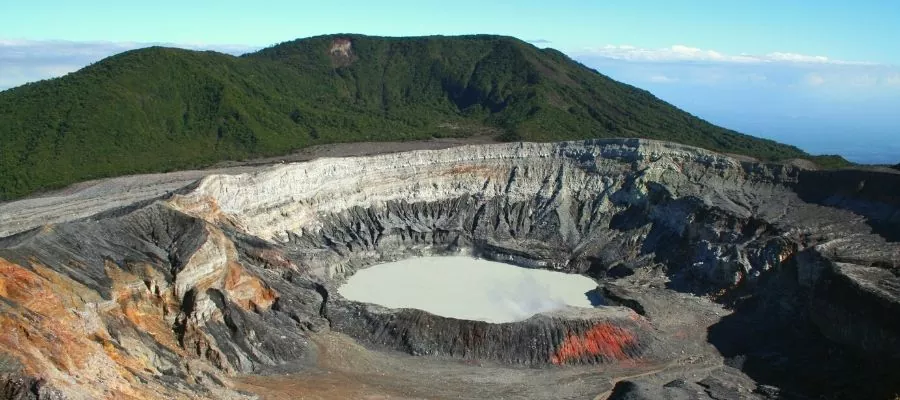 VOLCAN POÀS