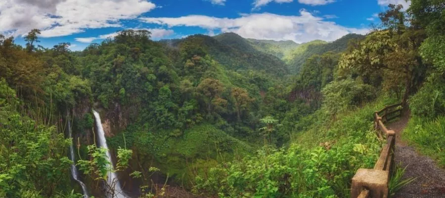 Catarata del Toro Falls