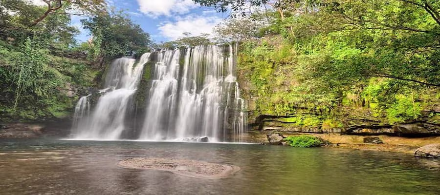 LLANOS DE CORTEZ WATERFALL IN COSTA RICA