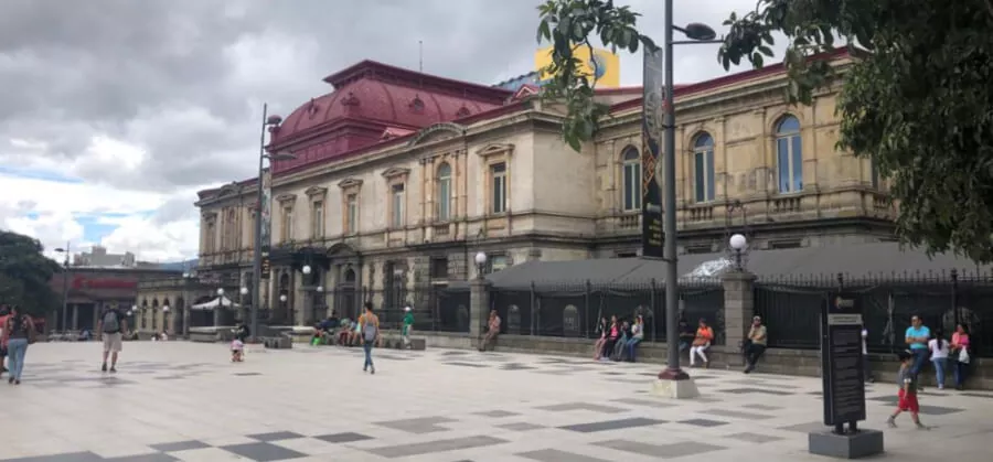  EL TEATRO NACIONAL