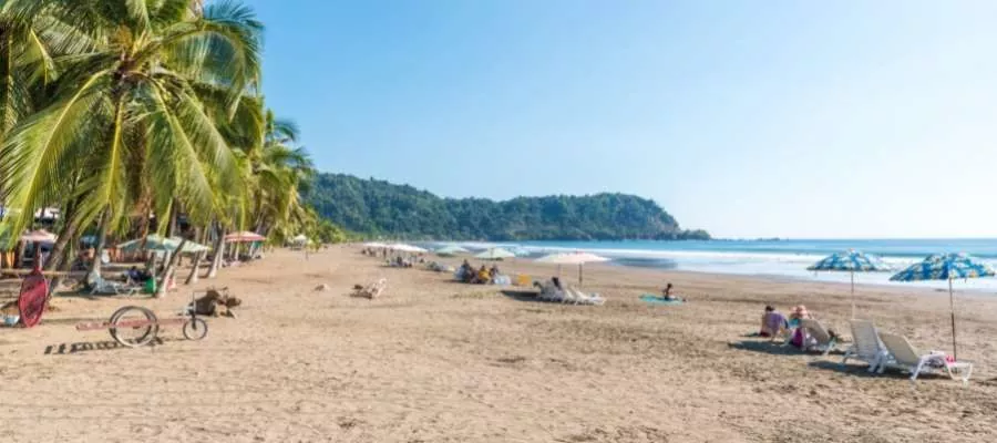 FARNIENTE SUR LES PLAGES