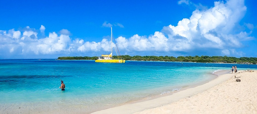 Aller à Petite-Terre Guadeloupe - Location Bateau