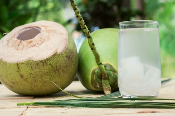 eau de coco guadeloupe