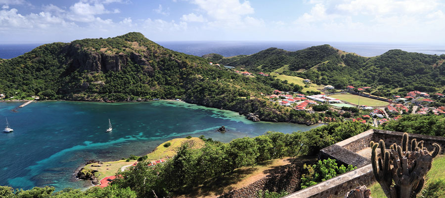 les-saintes-vue-du-fort