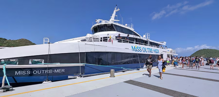 ferry-les-saintes
