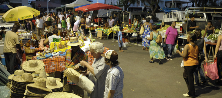 marche nocturne gosier guadeloupe