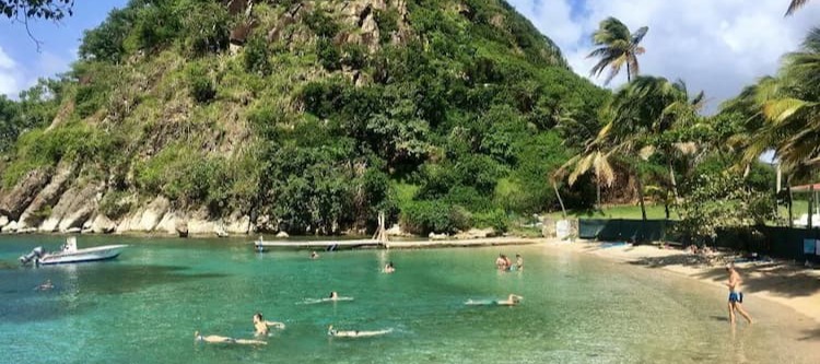 Plage Pain de Sucre les Saintes Guadeloupe