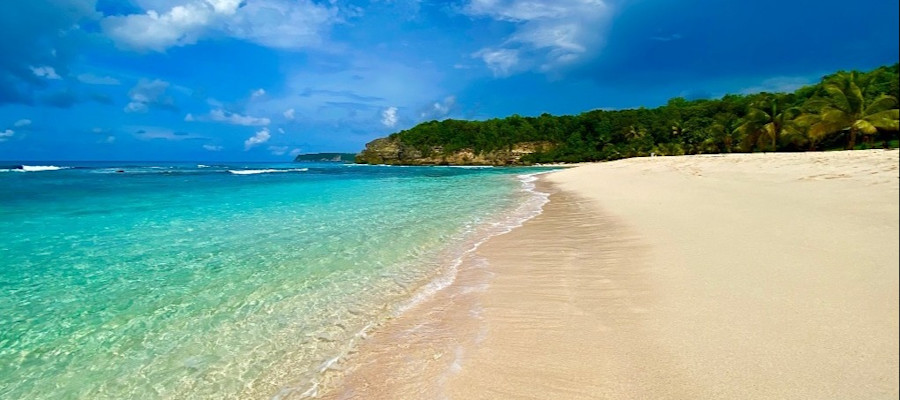 Plage de l'Anse Laborde à Anse Bertrand