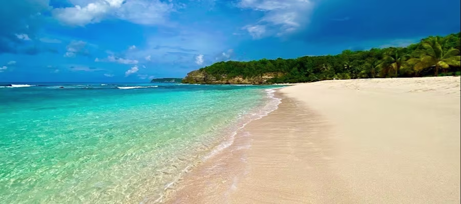 Plage de l'Anse Laborde à Anse Bertrand