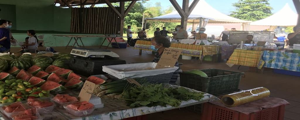 village caco roura en guyane - marché cacao