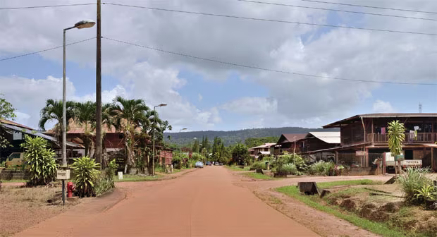 Village-de-Cacao-Guyane