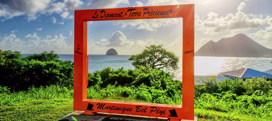 point-de-vue-rocher-du-diamant