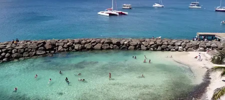 La plage du PLM