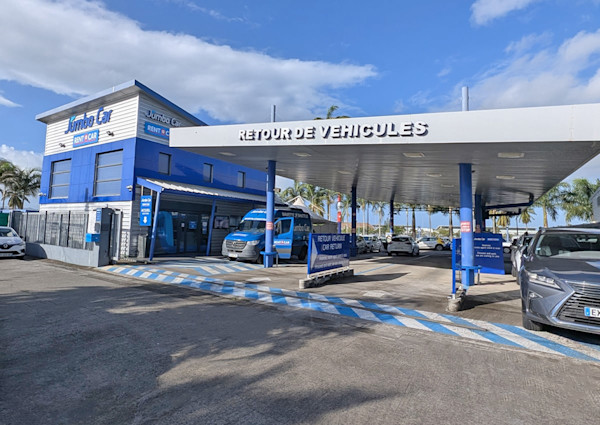 600x425-agence-jumbocar-aeroport-min