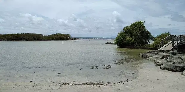 etang-salines