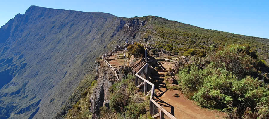 sentier-du-belvedere-maido