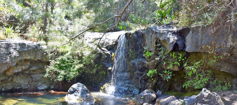rando-cascade-bras-rouge